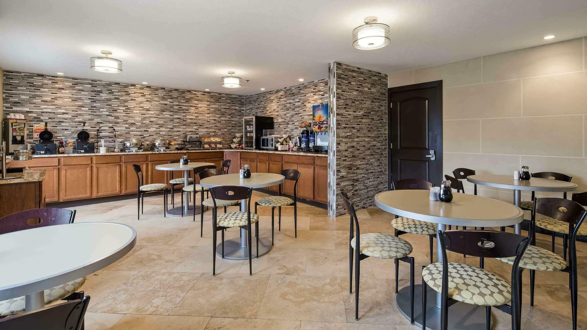 Best Western Norwalk Exteriör bild